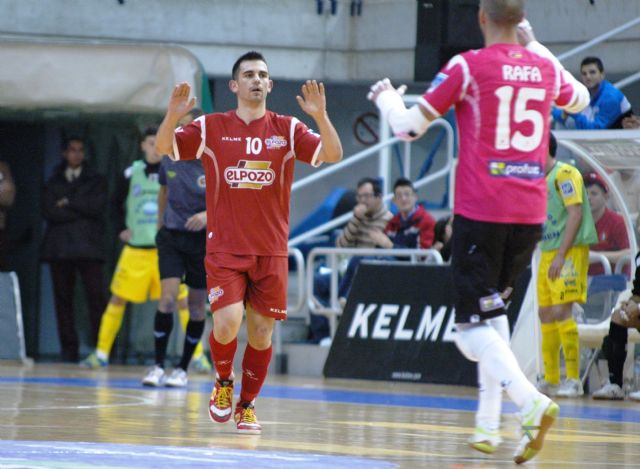 Álex: 'Hay que asumir los errores y sacar todos los encuentros tanto dentro, como fuera de casa'