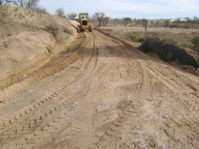El Grupo Socialista lamenta la decisión del PP de asfaltar un camino que usan senderistas en uno de los parajes naturales de La Murta
