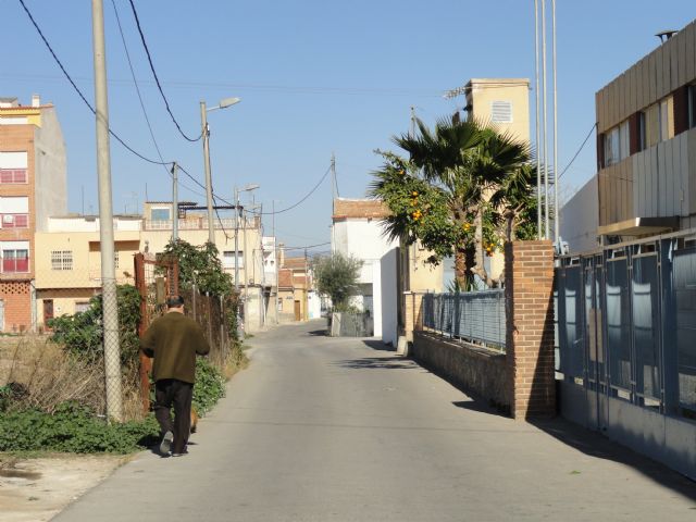 El Grupo Socialista reclamará en el Pleno aceras para la calle Vicente Baeza de Puente Tocinos