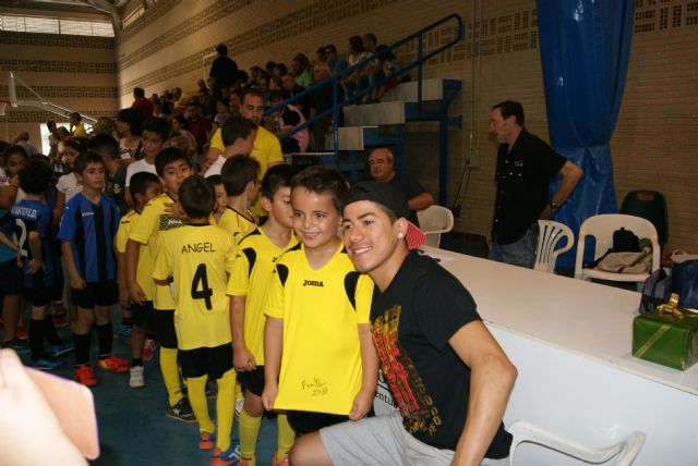 Franklin, invitado de honor en la fase final de la Liga Soccer Sala