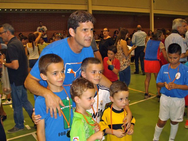 Duda y Franklin clausuran las escuelas de fútbol sala de Aljucer