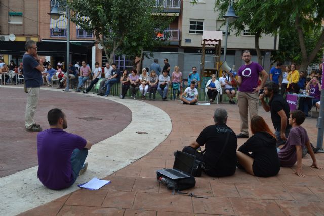 Según la Plataforma la Costera Sur también es Murcia, 'es necesaria una empresa municipal de transporte para acabar con la gestión demencial de ese servicio'