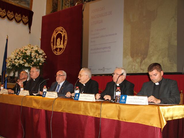 'Nuestra cultura se ha empeñado en apartar a Dios de nuestras vidas'