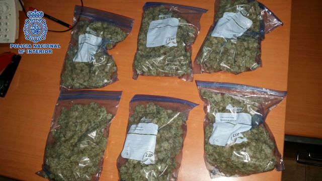 Detenidas dos personas en un control policial por tráfico de estupefacientes