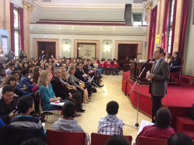 Los niños toman la palabra