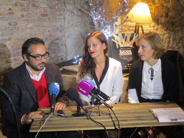 La cultura llega a la plaza de Santo Domingo con ´Luces, ¡acción!´