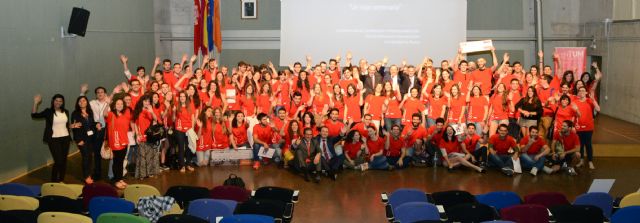 La Universidad de Murcia entrega 10.000 euros en premios con el I Concurso Santander Ingenio