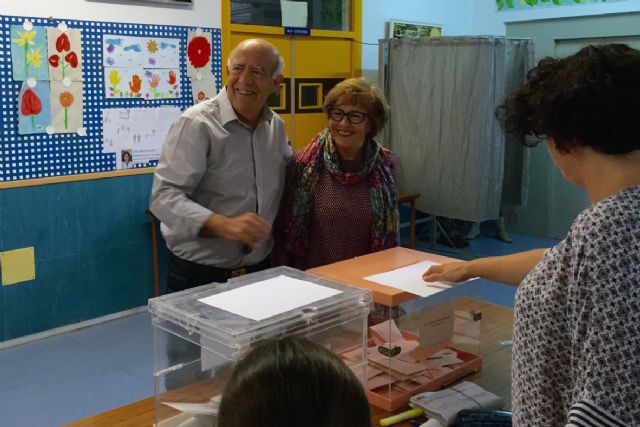 Gras pide a los ciudadanos que voten a quien les dé confianza, de forma libre, en positivo y sin miedo