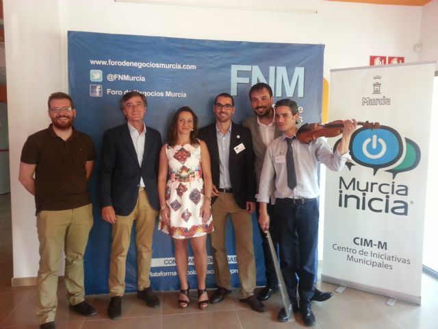 'El buen humor no puede faltar ni en los encuentros empresariales'