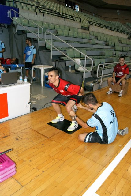 La plantilla se somete a los reconocimientos médicos en CardioSalus y test funcionales con el cuerpo técnico