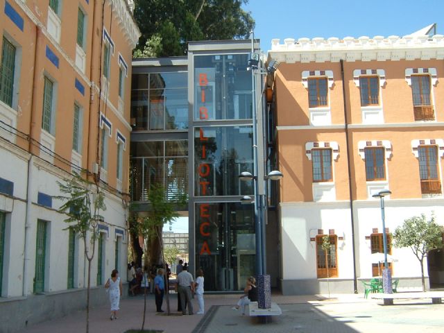 Cambiemos Murcia urge al Ayuntamiento a adjudicar el contrato de las ALAs y WALAs