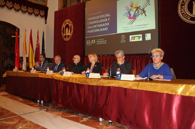 'Hay que confiar en la función rehabilitadora de las instituciones penitenciarias'