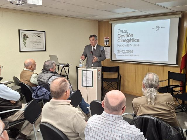 La Región impulsa la renaturalización del arruí y sitúa al sector cinegético como clave para el equilibrio ambiental y el desarrollo rural