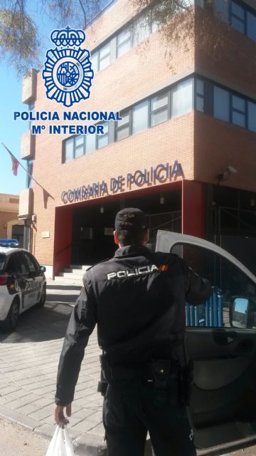 La Policía Nacional desmantela un punto de venta de sustancia estupefaciente a pequeña escala