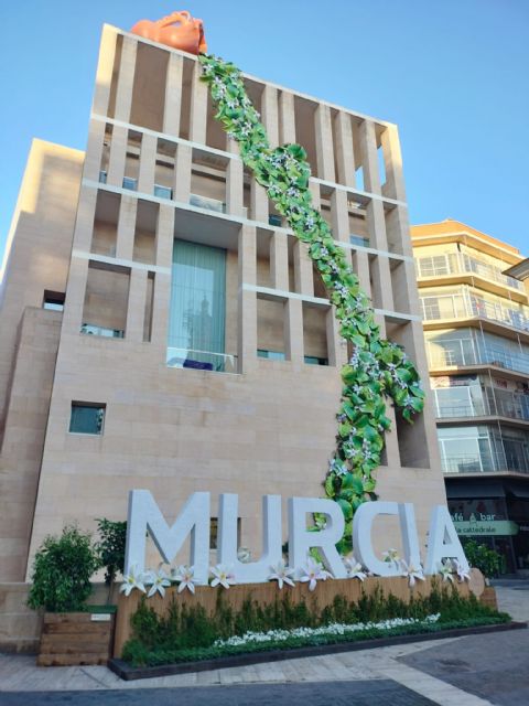 El Ayuntamiento organiza un concurso de fotografías con los Jardines de Primavera