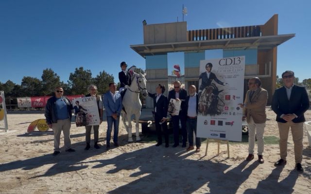 La Región acoge por primera vez un concurso internacional de doma clásica con 120 binomios de 16 países