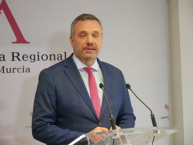 Segado: 'Lucas y los alcaldes socialistas deben romper con las órdenes de Ferraz y Moncloa y estar ma&ntilde;ana con Ceuta; no caben excusas ni medias tintas'