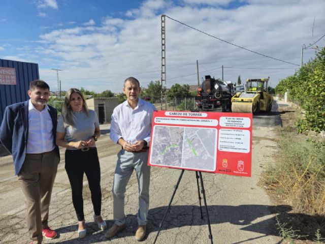 El Ayuntamiento renueva el asfalto en vías de Cabezo de Torres mejorando la seguridad de los usuarios