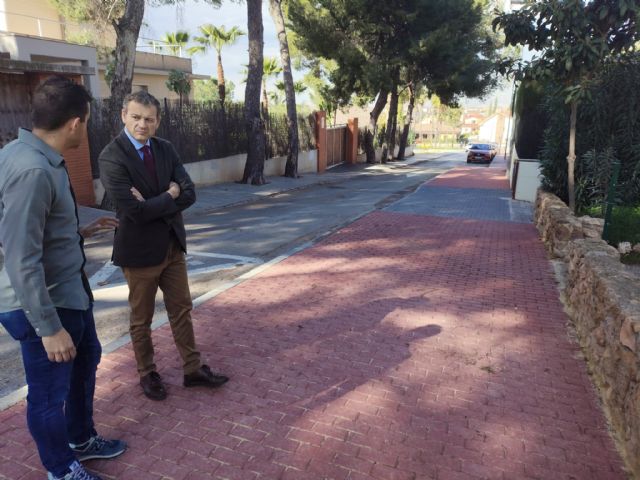 Santo Ángel cuenta con una acera renovada que elimina barreras y la convierte en un espacio más seguro