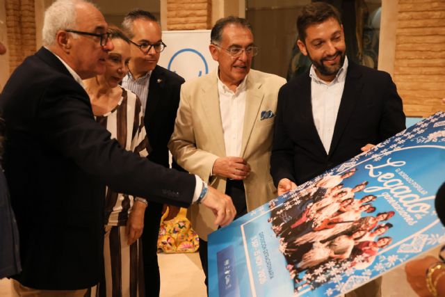 Lorca reivindica las raíces del arte del bordado con la exposición 'El bordado popular. Legado de generaciones'