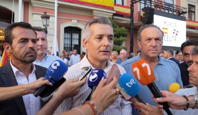 Pancorbo (VOX): “España está sufriendo una invasión. El agresor es Marruecos y el traidor es Pedro Sánchez”