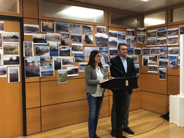 El PSOE lamenta que Murcia ofrezca una imagen de 'pobreza y atraso' con 'miles y miles de metros cuadrados de solares abandonados'