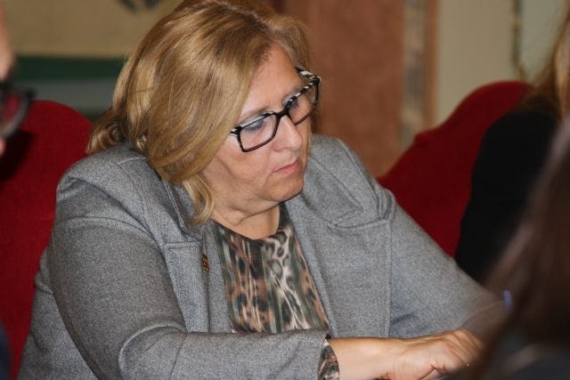 El PSOE acusa al Gobierno del PP de mentir sobre los talleres y cursos en los centros de mayores tras un a&ntilde;o sin actividad