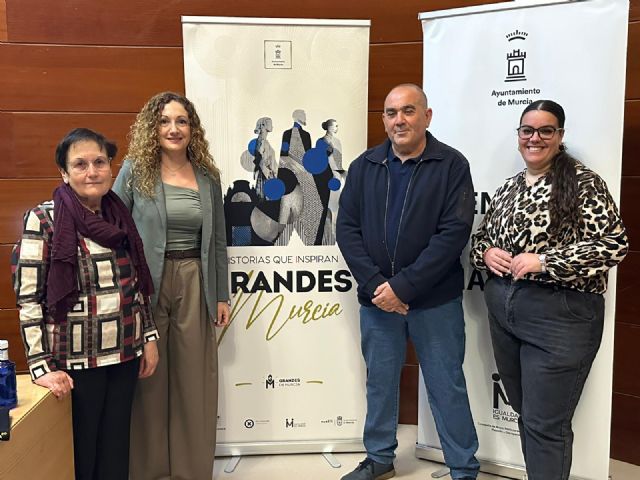 El Ayuntamiento de Murcia presenta el programa 'Dar el Paso' para impulsar el voluntariado senior