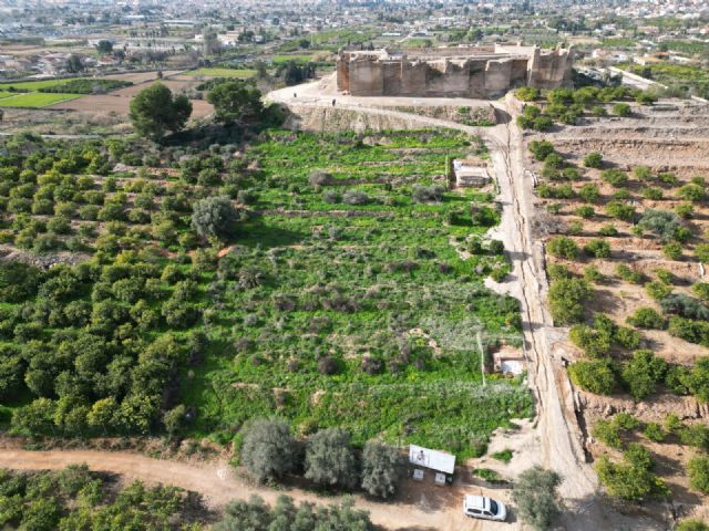 El Ayuntamiento conservará las Torres exteriores halladas tras las últimas excavaciones en el Palacio Ibn Mardanís