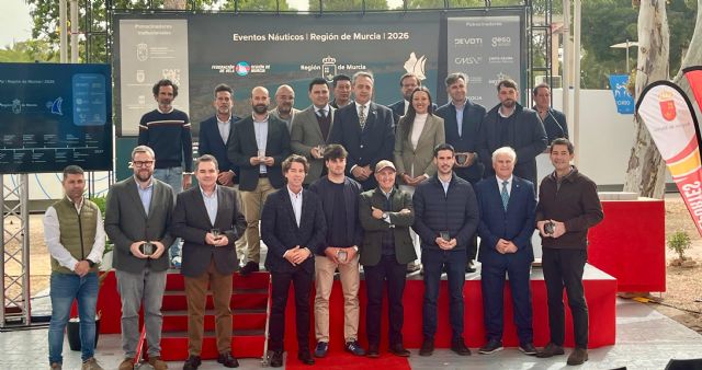 La Comunidad Autónoma y la Federación de Vela presentan un calendario para 2026 con 17 grandes competiciones