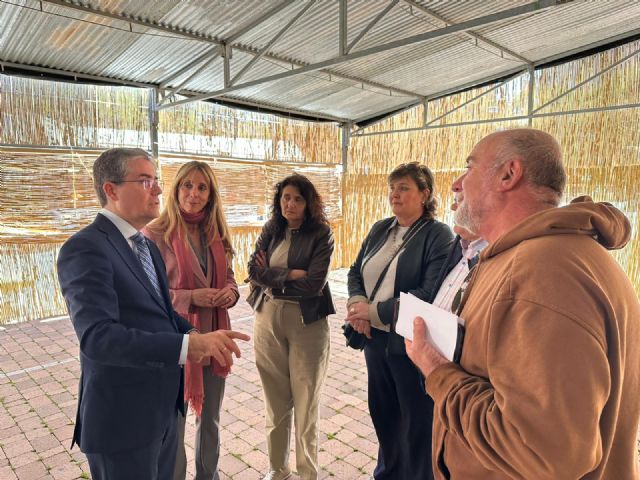 Las pe&ntilde;as huertanas acreditan seguridad alimentaria durante las Fiestas de Primavera