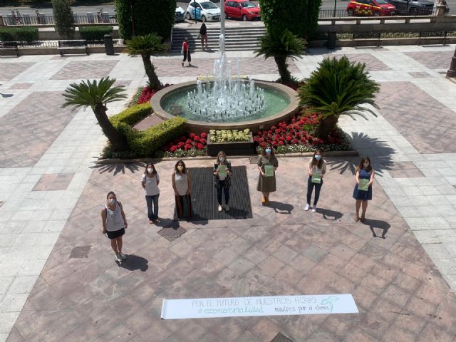 Encuentro de MxC Murcia y concejalas Ayto de Murcia