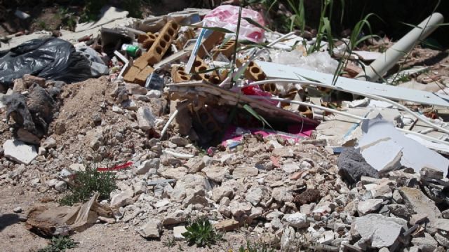 El PSOE acusa al PP 'de mentir al vender como foco de interés turístico el Molino de Batán, convertido en un vertedero'