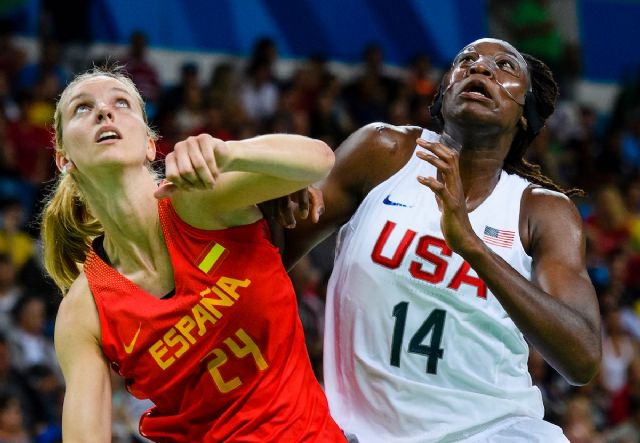 Laura Gil 'ficha' por el Grado en Psicología de la UCAM