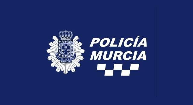 Una veintena de agentes de Policía Local presta servicio diariamente en el entorno de la Estación de autobuses de San Andrés