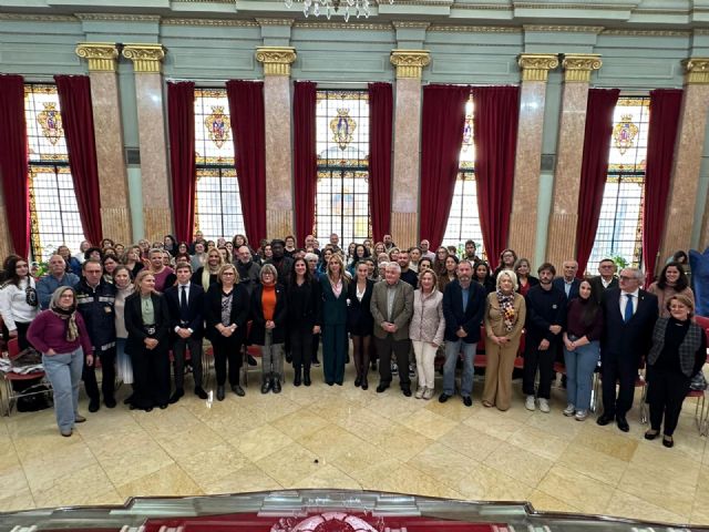 Murcia celebra el Día del Voluntariado reconociendo la labor de más de 460 personas que fortalecen la solidaridad y la cohesión social del municipio