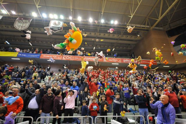 El #PeluchePista inundó el Palacio de felicidad