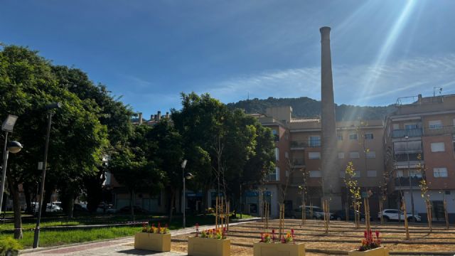 El Ayuntamiento licita la restauración integral de la emblemática chimenea industrial de Algezares