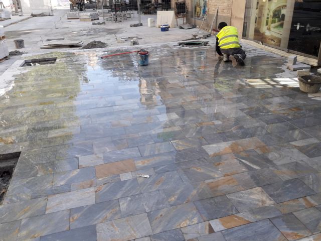 Esta semana finalizan las obras de pavimentación de un tramo de la avenida Alfonso X