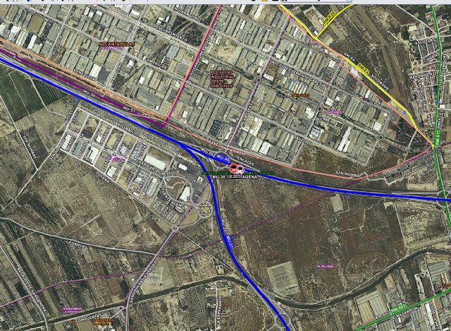 Motorista herido muy grave tras sufrir una salida de vía en Murcia