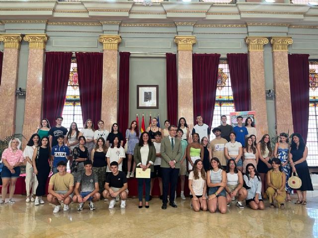 60 jóvenes del municipio de Murcia viajarán a Europa este verano gracias al Plan Municipal de Intercambios Juveniles