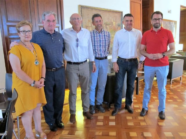 El PSOE pide al Real Murcia que elabore propuestas para que el Ayuntamiento estudie un plan de apoyo al club