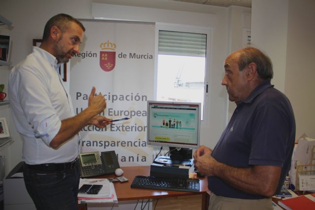 Reunión con la Federación de asociaciones Vecinales de Murcia