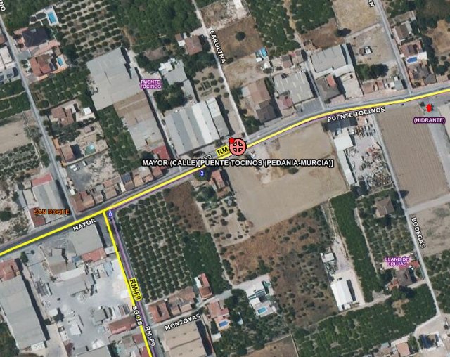 Hallan muerto a un hombre atrapado en un contenedor de ropa en Puente Tocinos