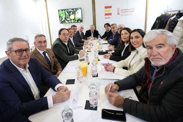 La Región de Murcia, Andalucía y Comunidad Valenciana defienden en Berlín la agricultura eficiente, sostenible y tecnificada del Levante