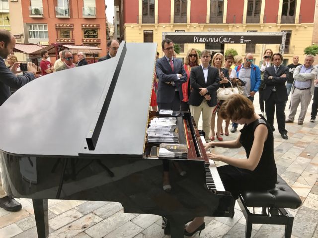 Pianistas de élite miden su talento coincidiendo con el evento ´Pianos en la calle´, que llenará de acordes las plazas de Murcia mañana