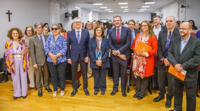 Expertos aseguran en la UCAM que es necesario reforzar los servicios de salud mental en los centros educativos
