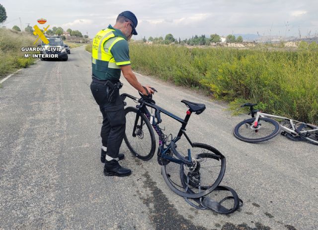 La Guardia Civil detiene al conductor que atropelló a cinco ciclistas en la pedanía murciana de Cañada de San Pedro
