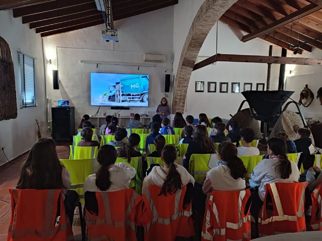 Murcia convierte la educación ambiental en motor del cambio con más de 5.700 visitas a Ca&ntilde;ada Hermosa en 2025