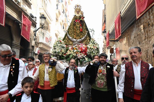 López Miras, en el 175 aniversario del Bando de la Huerta: 'Esta es la tierra de la eterna primavera donde mostramos con orgullo lo que somos'